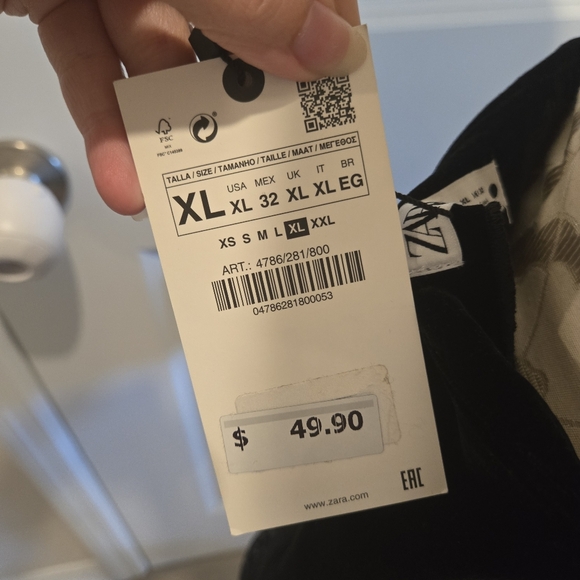 Zara NWT Black Rhinestone Velvet High-Waist Mini Skirt, Size XL - Picture 10 of 13